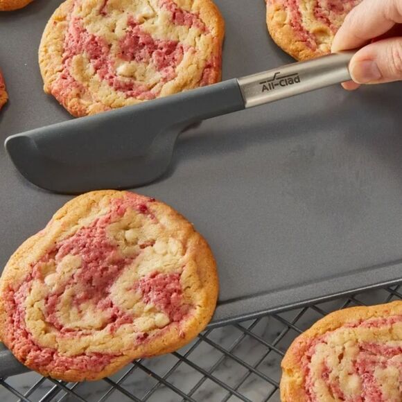 All-Clad Pro-Release Bakeware Cookie Sheet - Picture 3 of 9